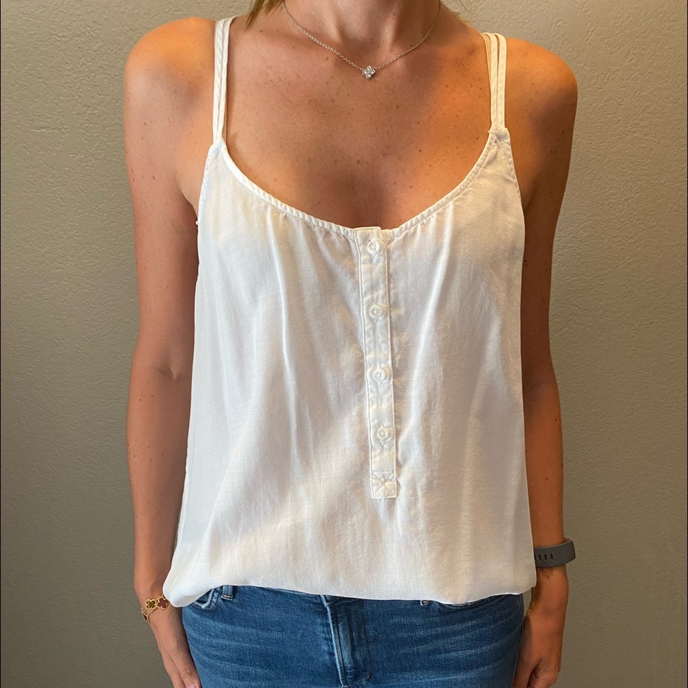 White tank